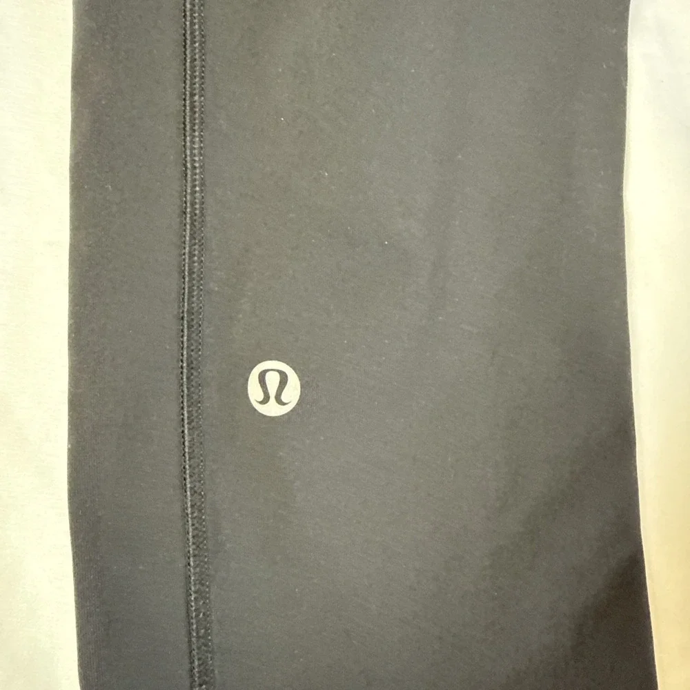 Lululemon Speed Up Crop Black Size 6 Side Pockets‎ Luxtreme Tight